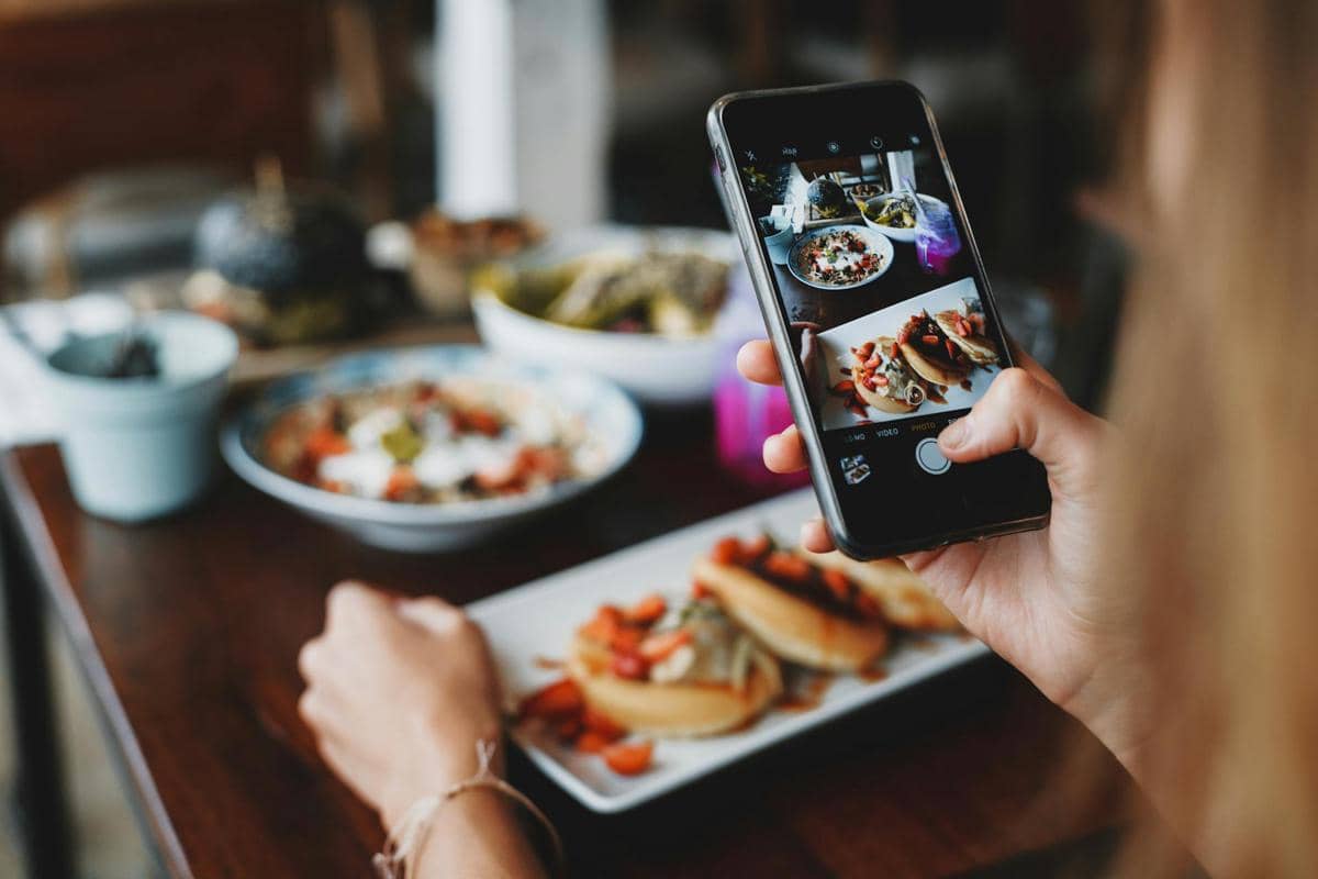 ilustrasi foto makanan