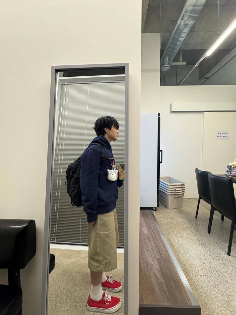 Outfit Kuliah ala Member TRENDZ