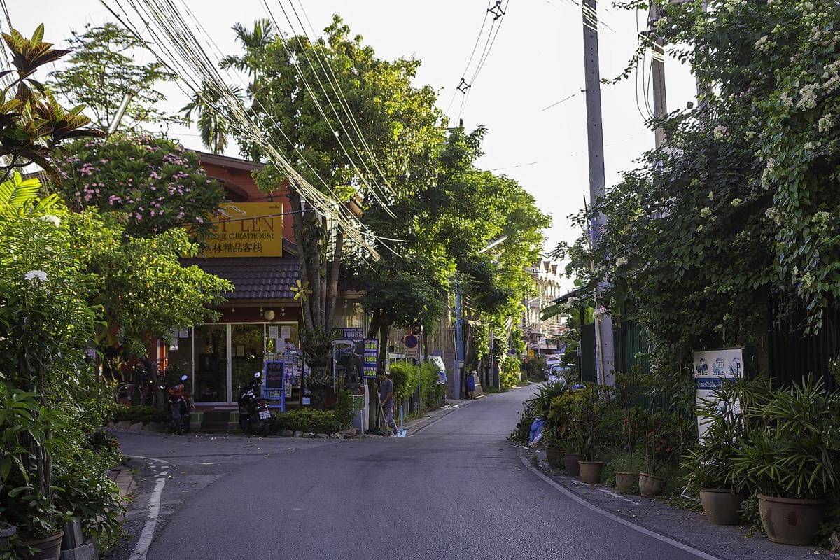 ilustrasi guesthouse di Chiang Mai
