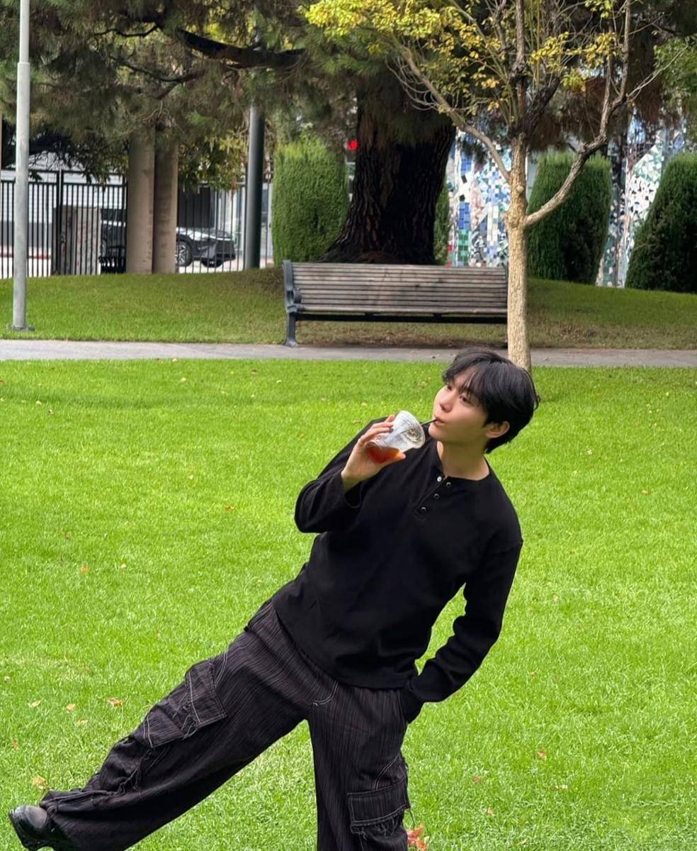 OOTD santai Seungkwan SEVENTEEN