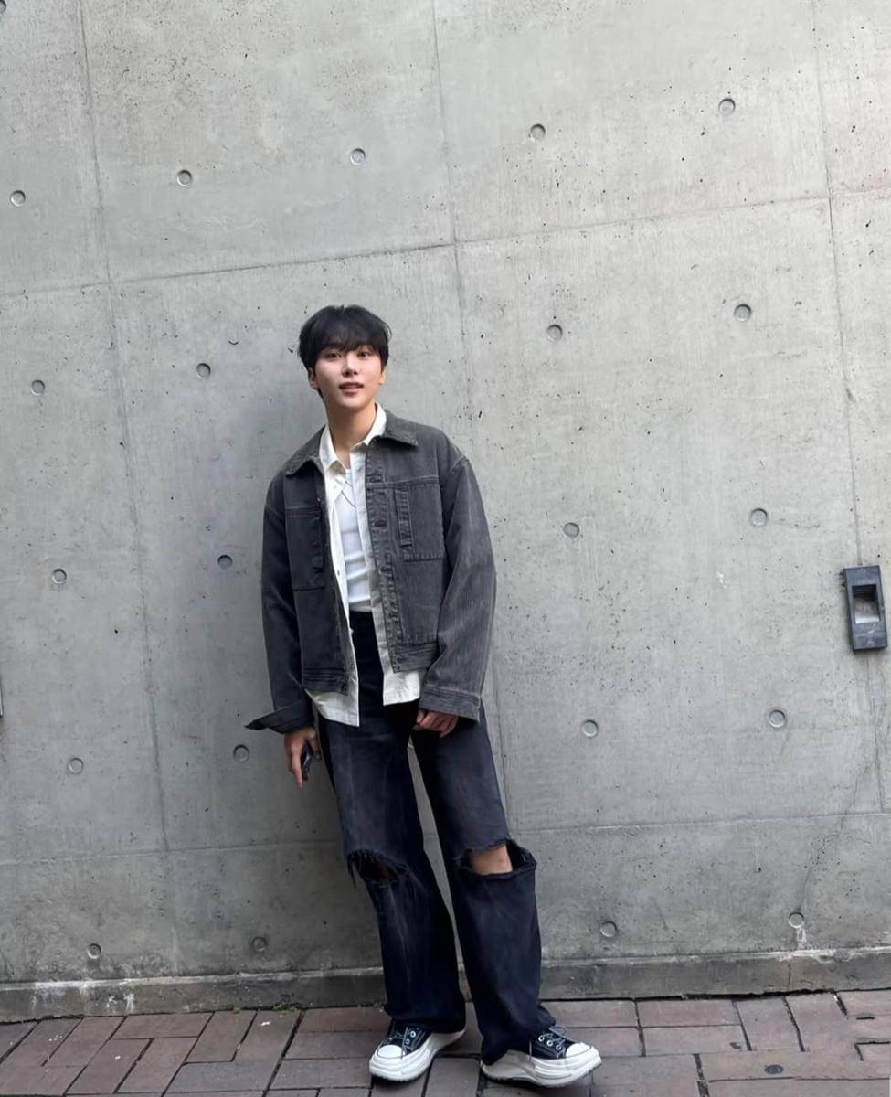 outfit santai Seungkwan SEVENTEEN