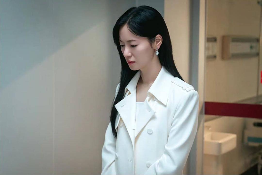 Still cut Ms. Incognito