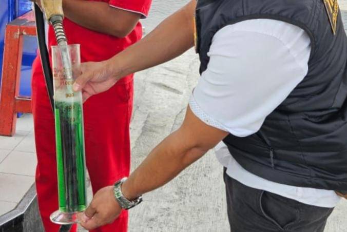 Satreskrim Polresta Madiun sidak dua SPBU. IDN Times/Istimewa.