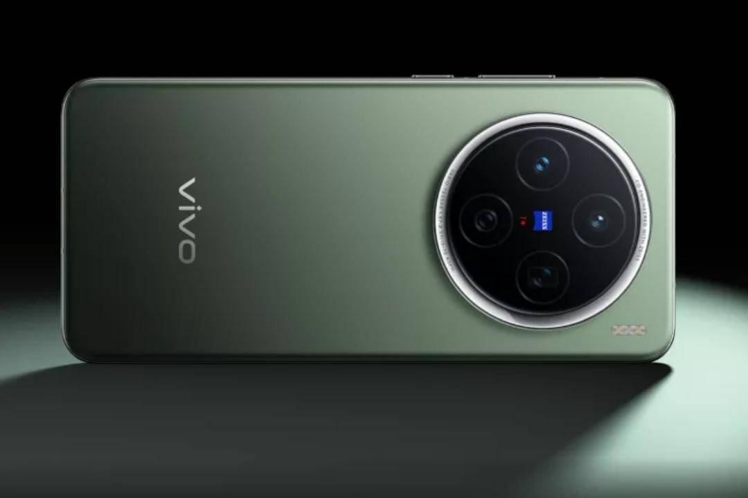 HP vivo dengan lensa ultrawide