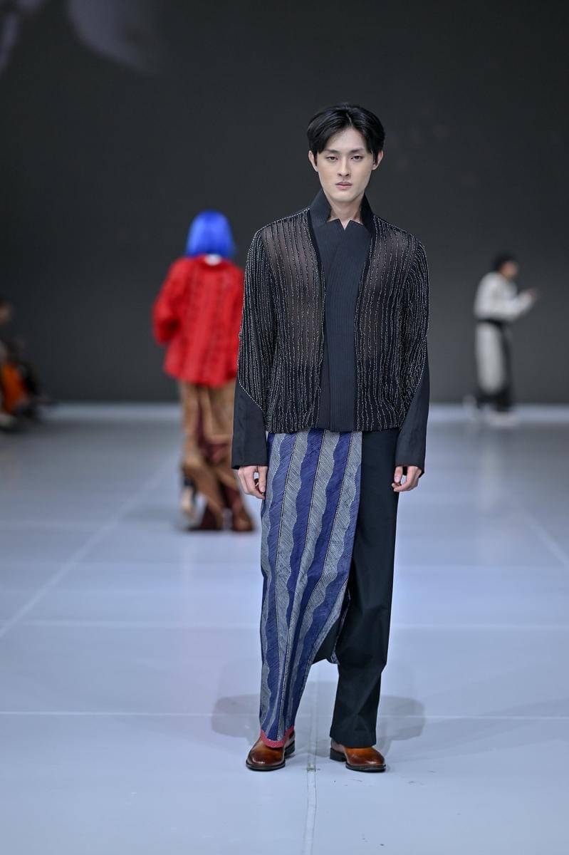 Koleksi BIN House di Jakarta Fashion Week 2026