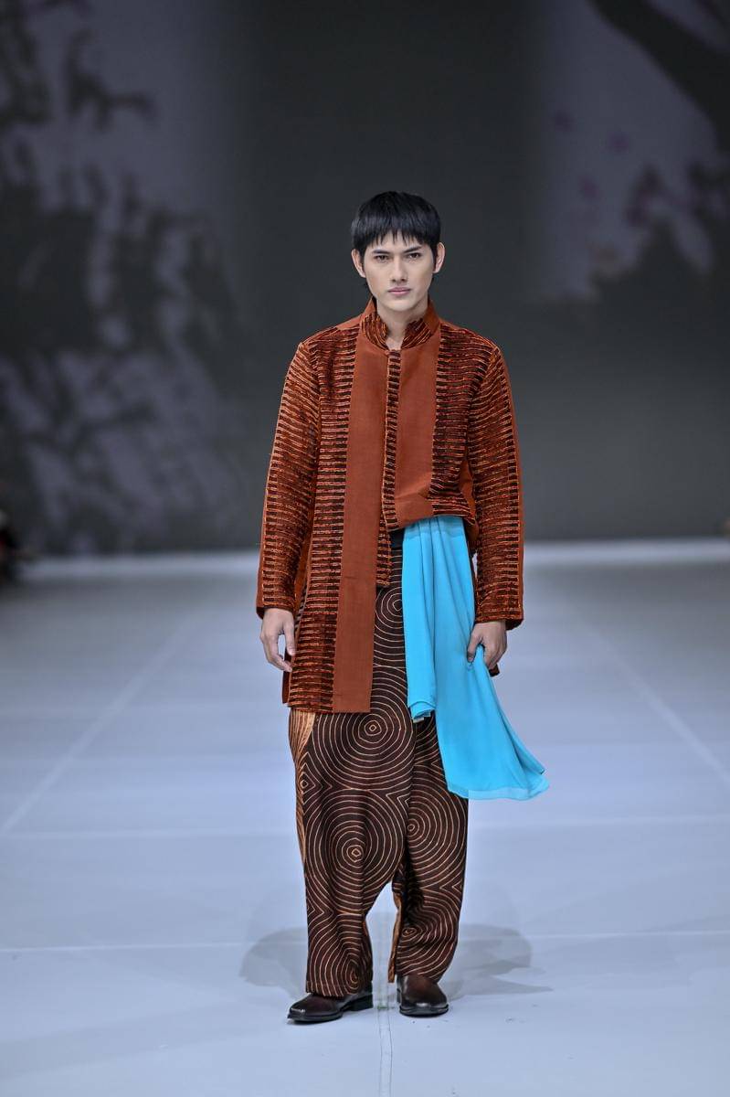 Koleksi BIN House di Jakarta Fashion Week 2026