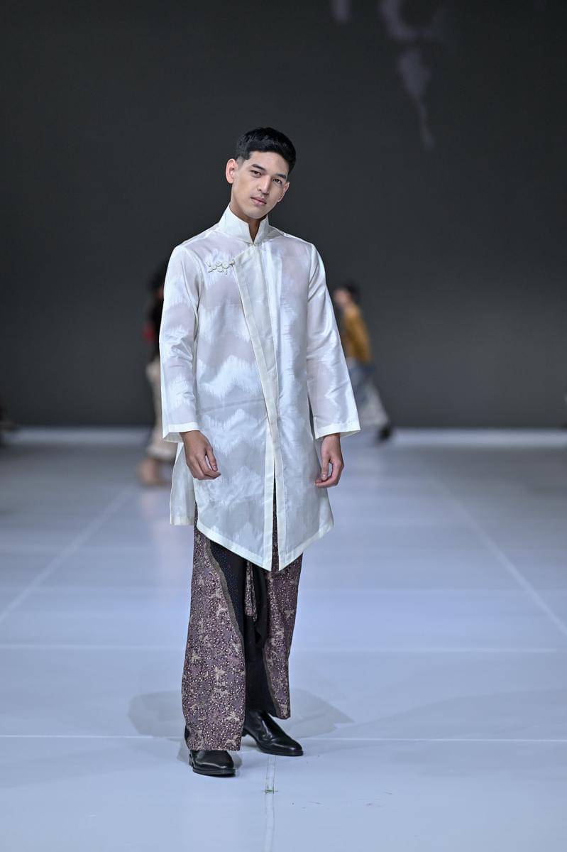 Koleksi BIN House di Jakarta Fashion Week 2026