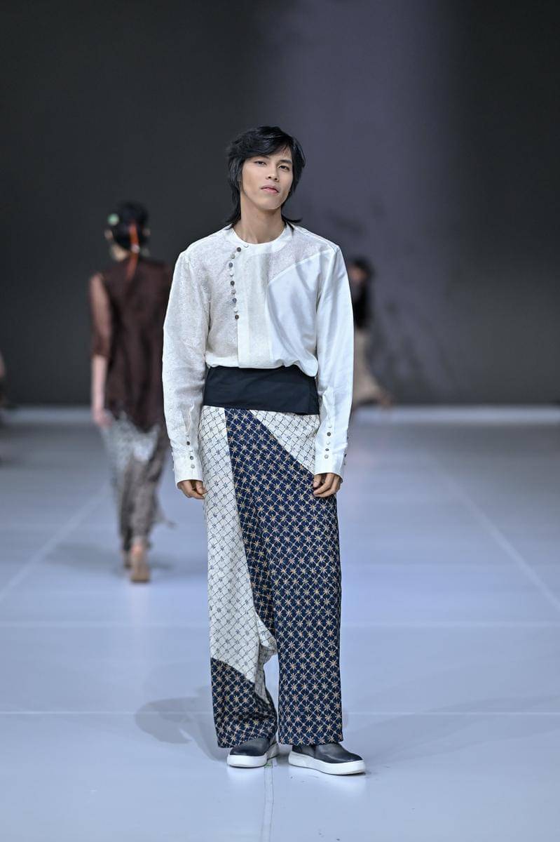 Koleksi BIN House di Jakarta Fashion Week 2026