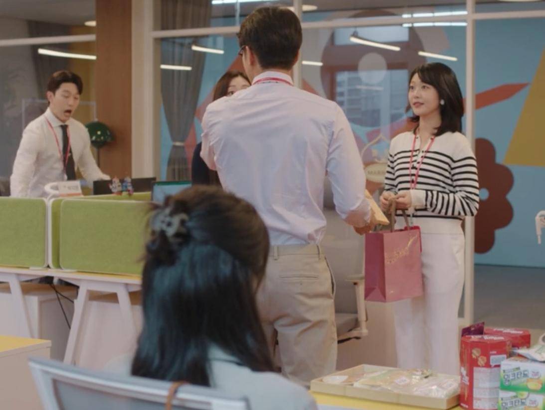 Cuplikan drama To The Moon