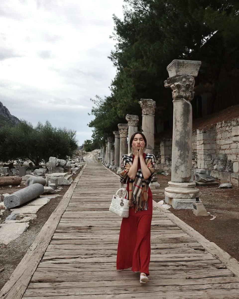 Yasmin Napper ke Kota Efesus