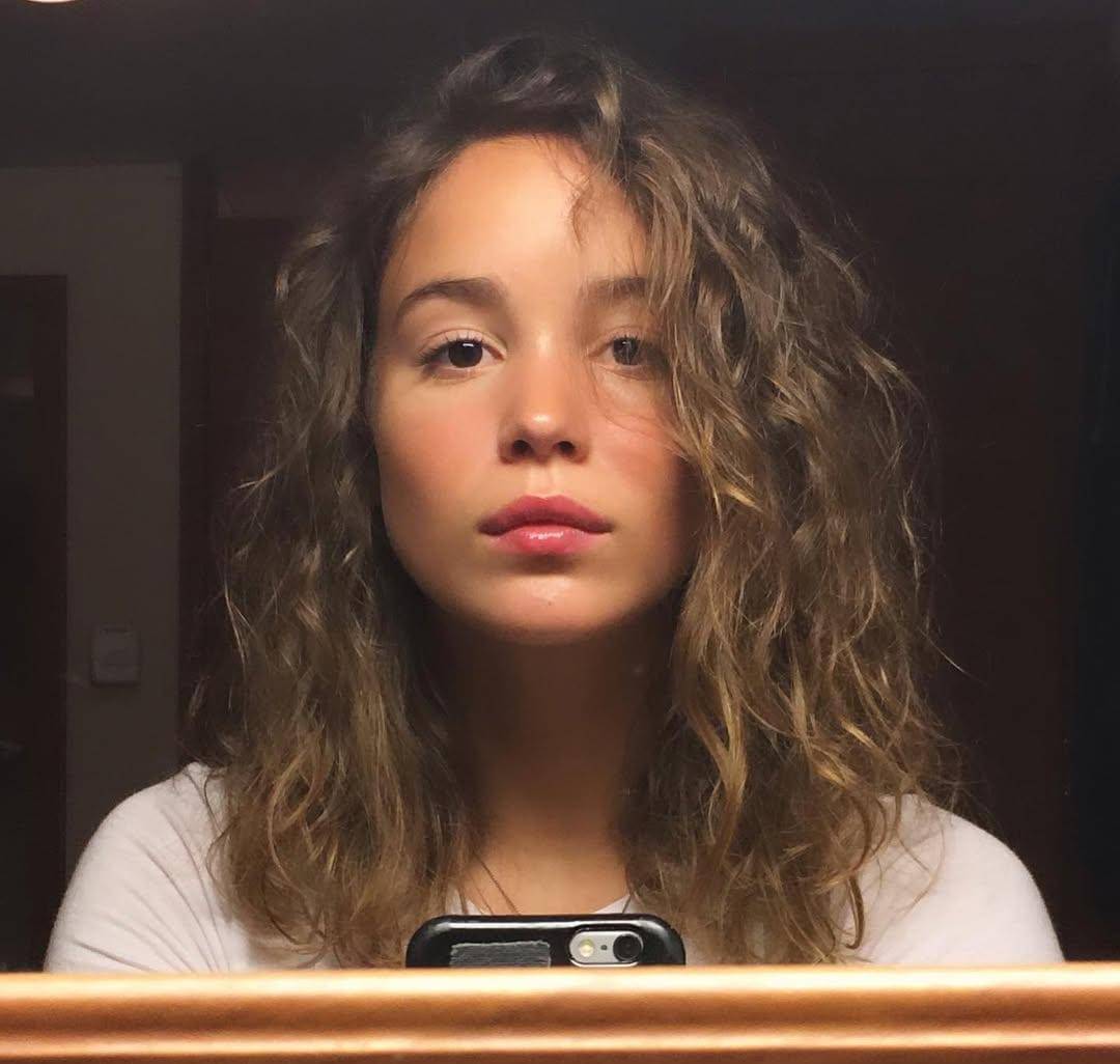 Inspirasi makeup ala Alba Baptista