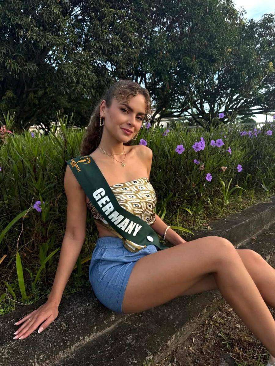 potret Melissa Koutsandreas, Miss Earth Jerman 2025 