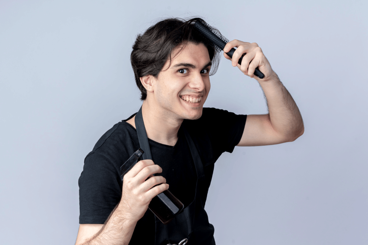 ilustrasi pria menyisir rambut