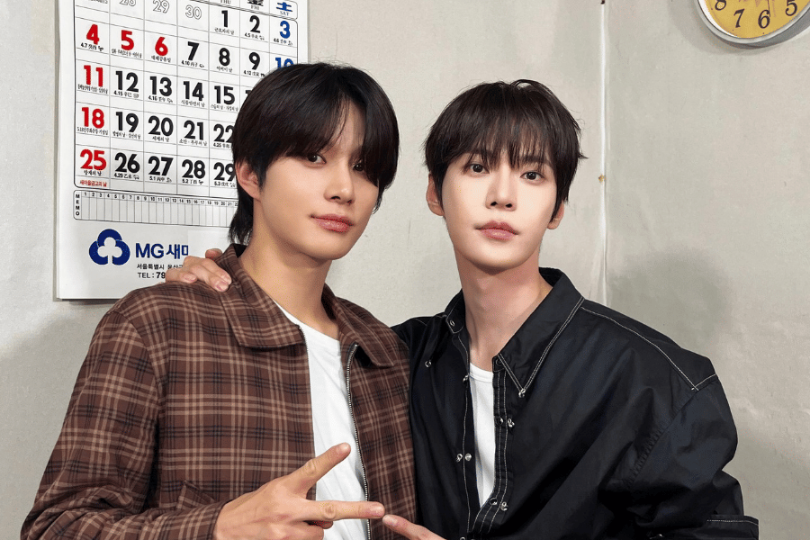Potret Doyoung dan Jungwoo NCT