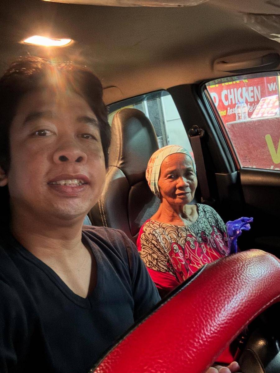 Mimi Peri dan ibunda