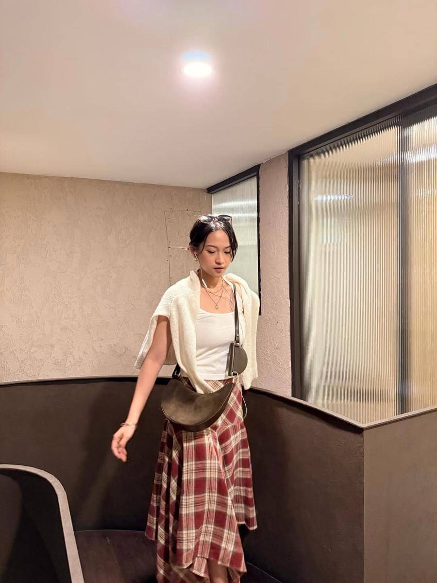 Gaya Artis Kenakan Duo Crossbody dari Kate Spade New York