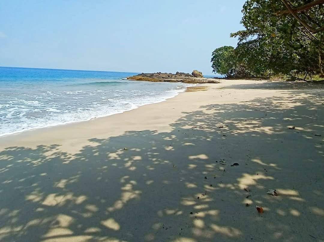 Pantai Bidadari Putih ,Kab. Tanggamus, Lampung 