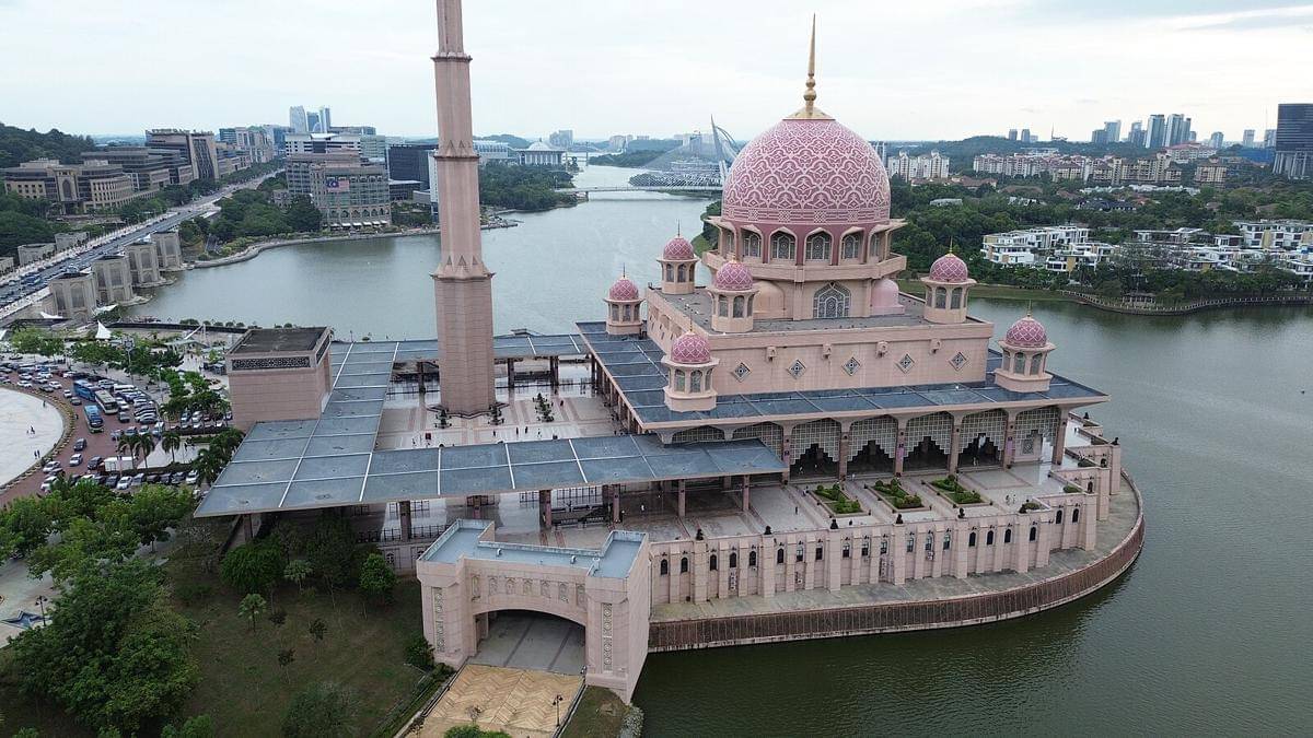 Masjid Putra, Malaysia