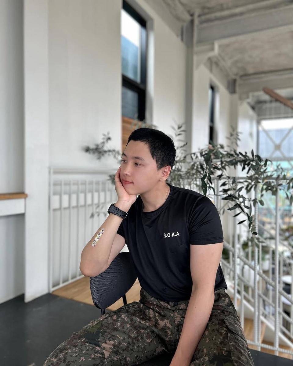 Rie OnlyOneOf saat wamil