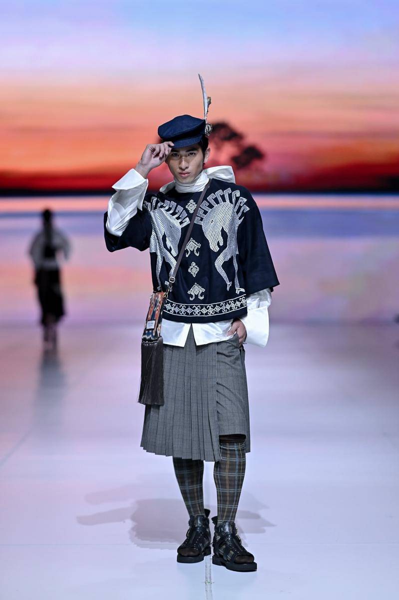 Koleksi Balijava di Jakarta Fashion Week 2026
