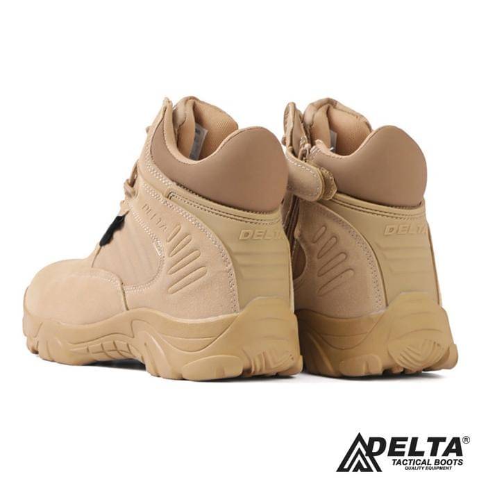 ilustrasi sepatu Delta original 