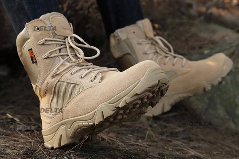 ilustrasi sepatu Delta original 