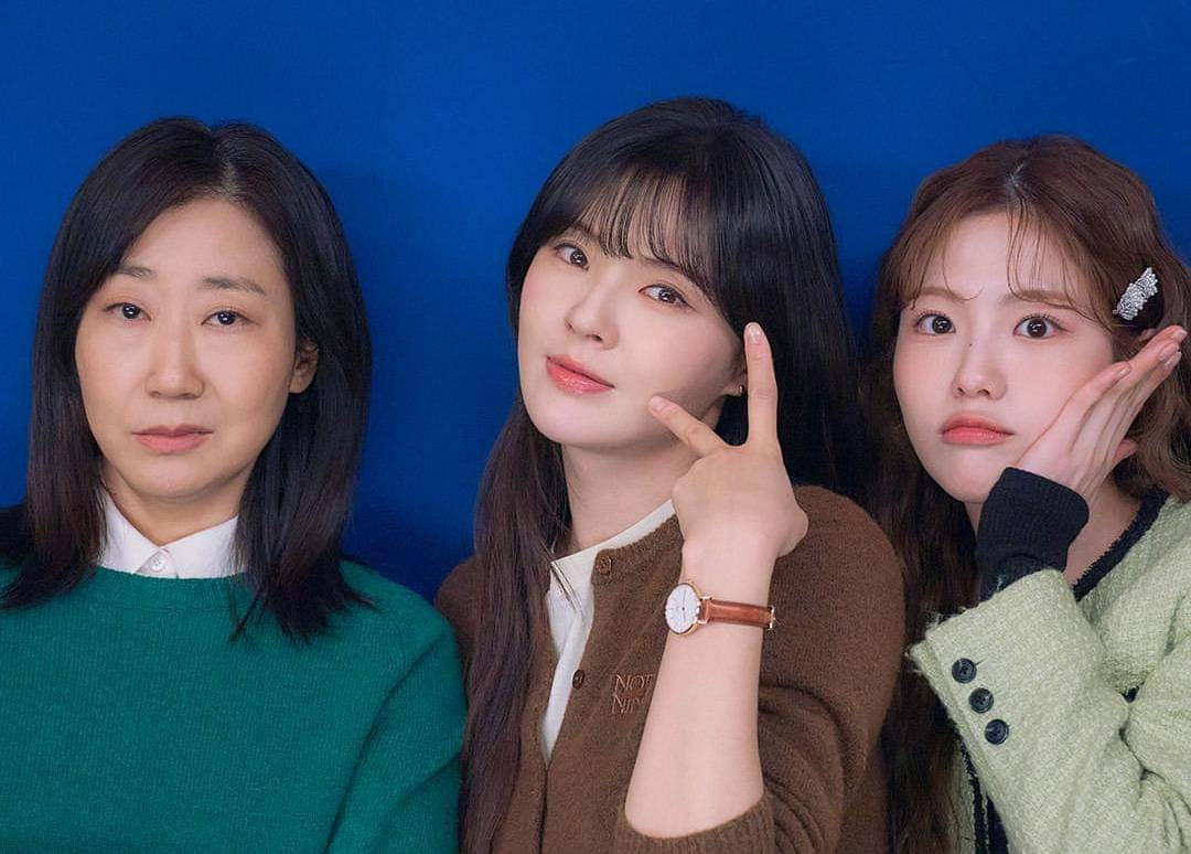 Ra Mi Ran, Lee Sun Bin, dan Jo A Ram di drama To the Moon