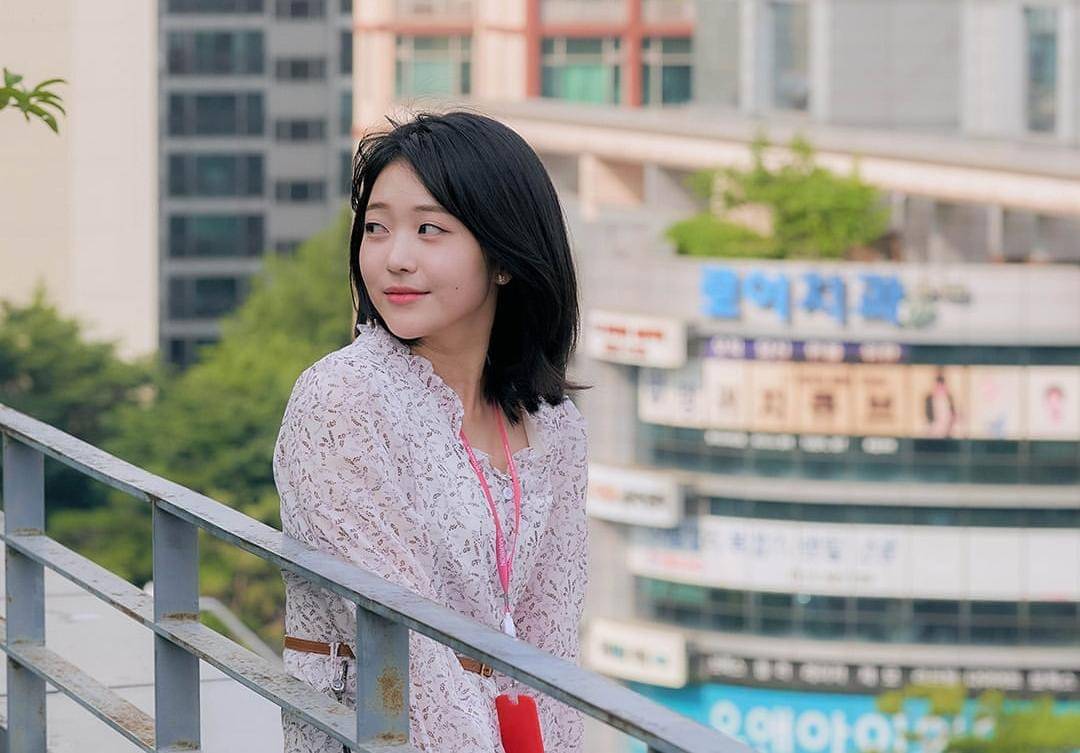 Hong Seung Hee di drama To the Moon