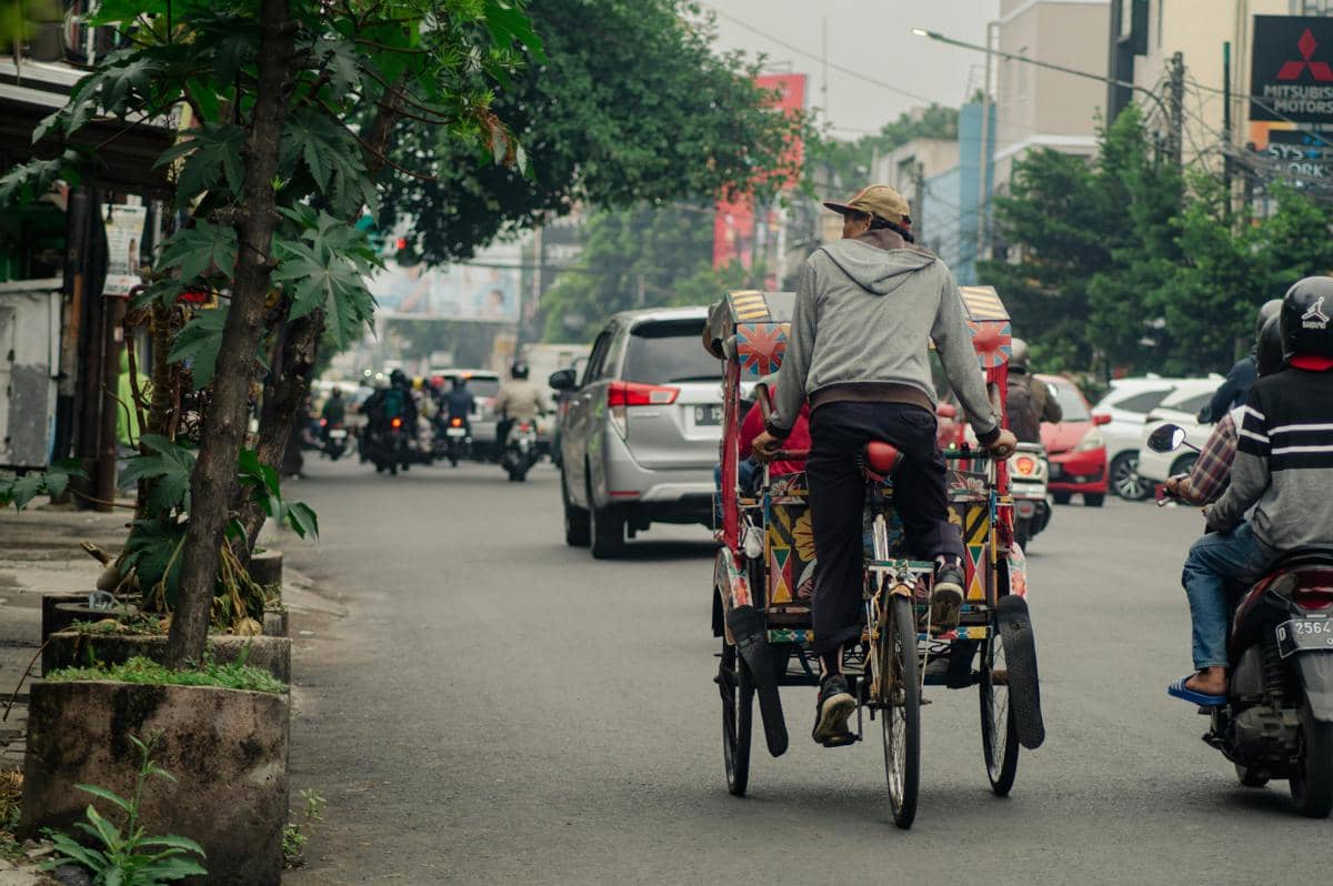 [PUISI] Riuh Angka di Pasar Kehidupan