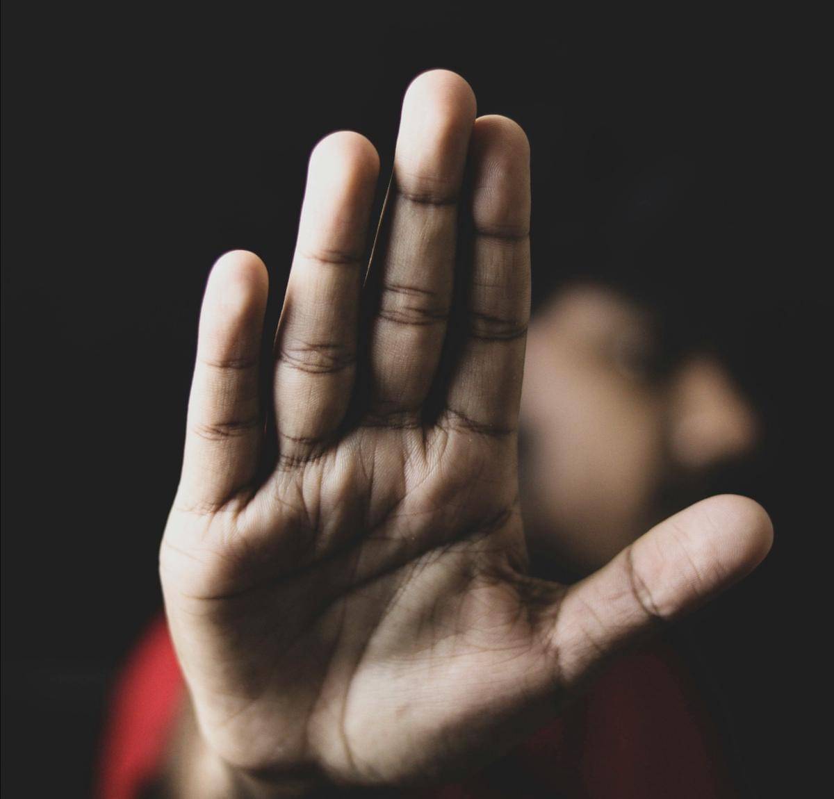 Kenali Tanda 'Gaslighting' dalam Hubungan, Kamu Mengalaminya