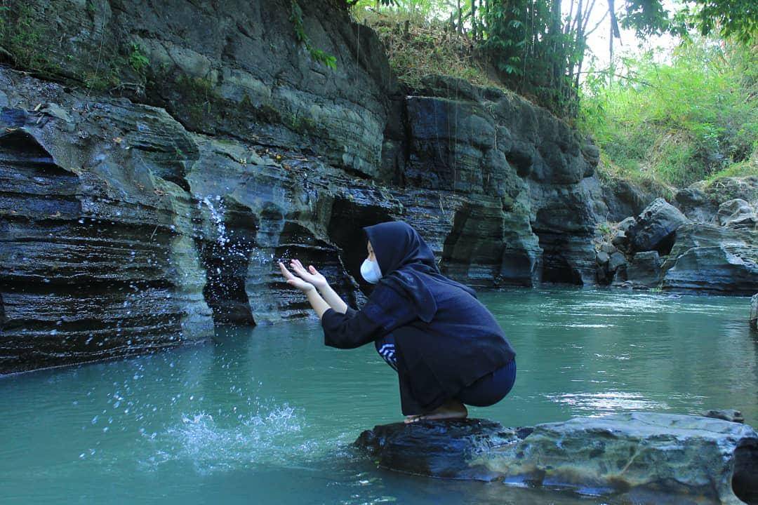 Taman Wisata Batu Kapal di Piyungan (instagram.com/batukapaljogja)