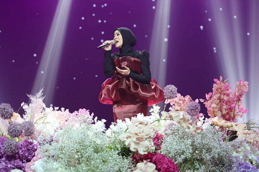 Gaya artis di Indonesian Creator Night 2025. (instagram.com/officialrcti)