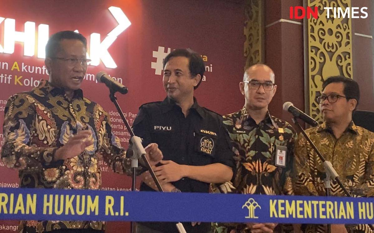 Piyu Padi Reborn bersama Menkum Supratman Andi Agtas (dok. IDN Times/Rani Asnurida)