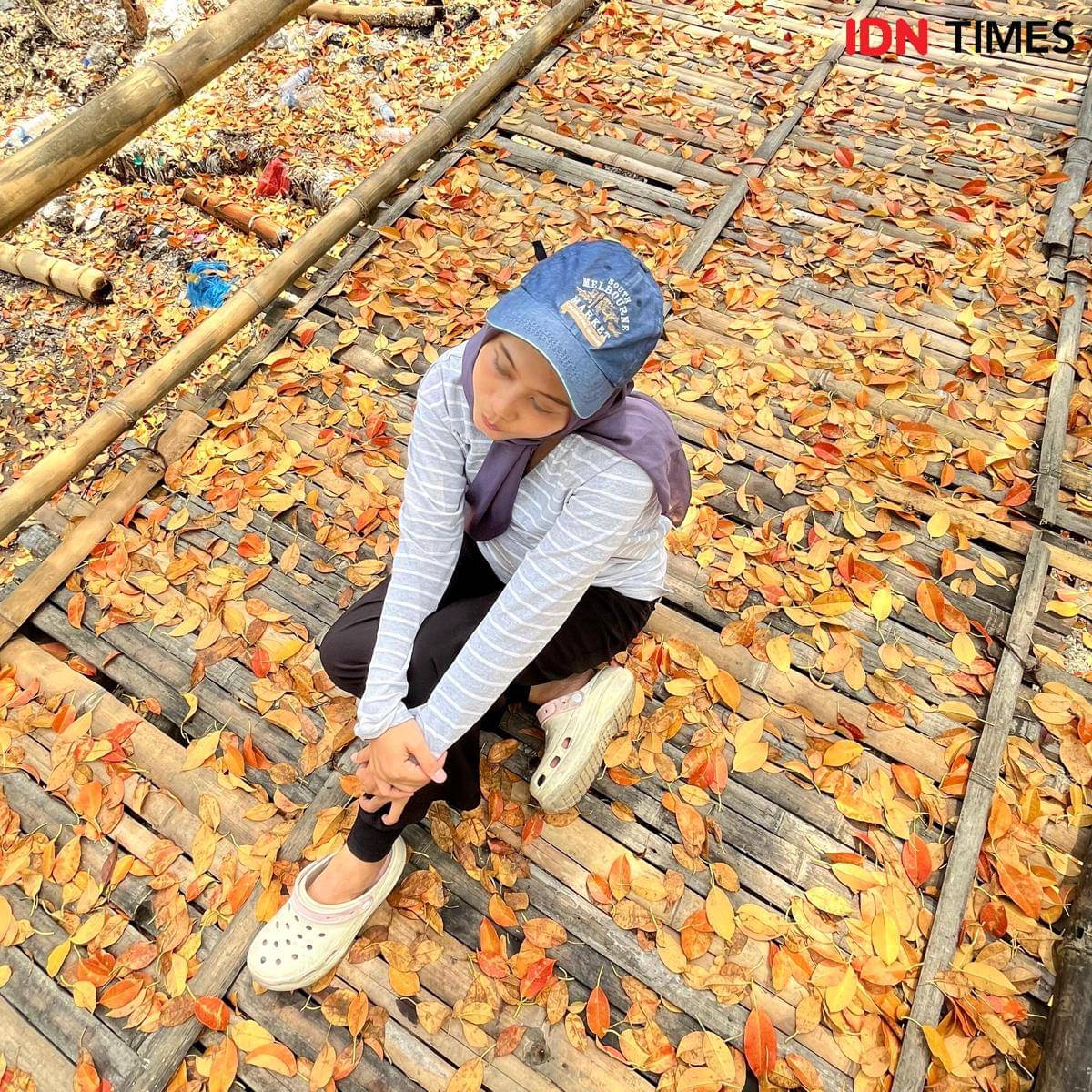 Potret turis di salah satu spot Ekowisata Mangrove Wonorejo Surabaya
