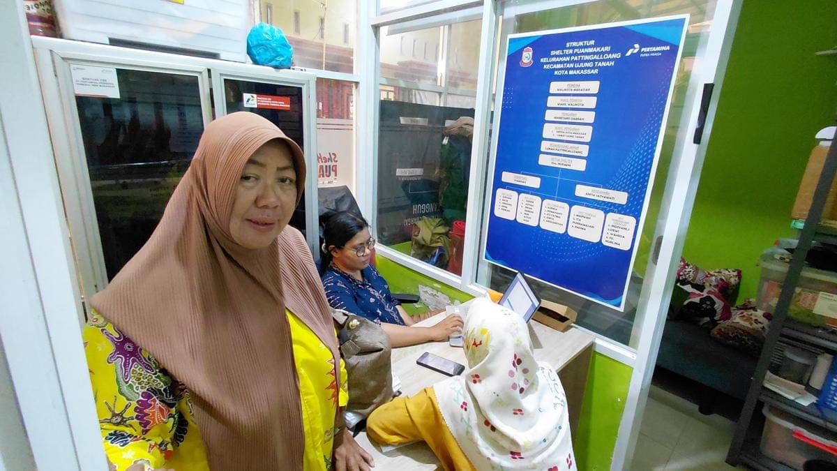 Nuraeni, pendiri Shelter Puanmakari di Kelurahan Pattingalloang, Kecamatan Ujung Tanah, Makassar. (IDN Times/Aan Pranata)