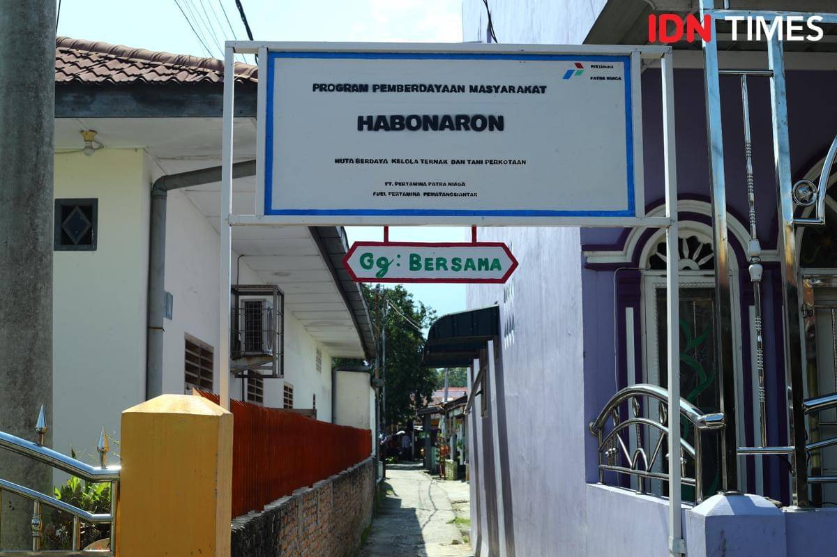 Salah satu wilayah di Kelurahan Bantan menjadi percontohan program Pertamina Habonaron (IDN Times/Doni Hermawan)