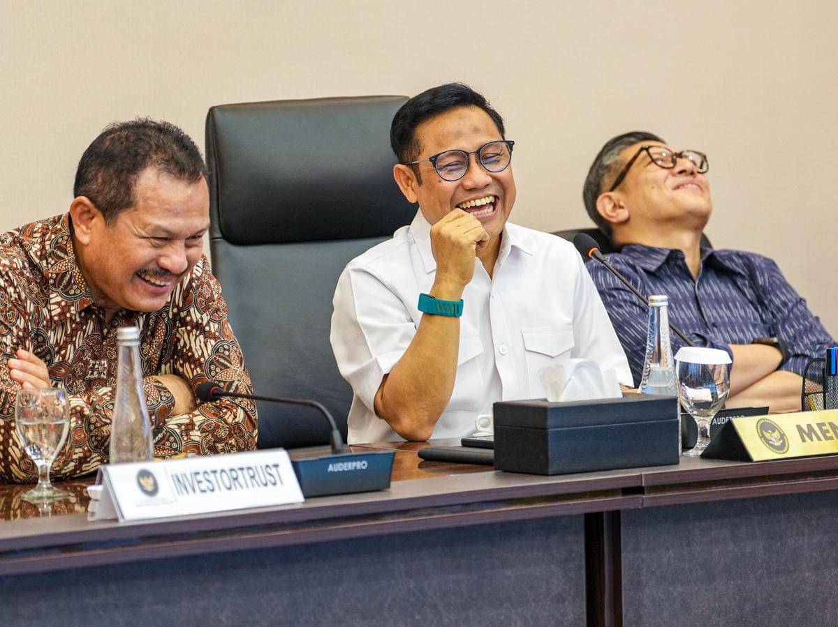 Menteri Koordinator Pemberdayaan Masyarakat (Menko PM) A. Muhaimin Iskandar gelar pertemuan dengan para pimpinan redaksi media nasional di Kantor Kemenko PM di Jakarta, Jumat (31/10/2025) sore. (Dok. Kemenkopmri)