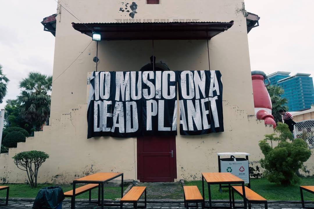 Festival utama #rockincelebes2024 juga menghadirkan program gelar wicara yang di hosted bersama .jpg