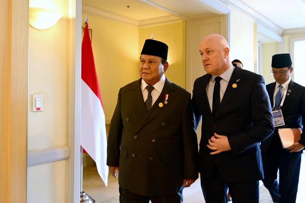 Presiden Prabowo Subianto melakukan pertemuan bilateral dengan Perdana Menteri (PM) Selandia Baru, Christopher Luxon (dok. Sekretariat Presiden)