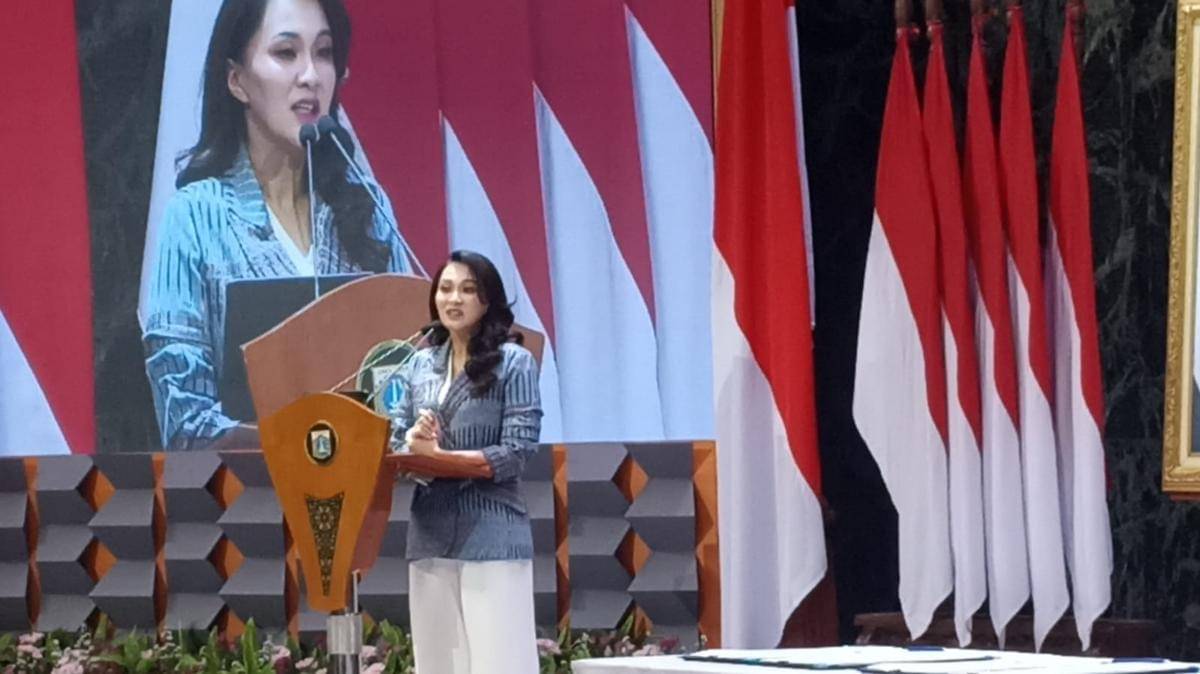 Gubernur Maluku Utara dan Duta Posbakum Sherly Tjoanda. (IDN Times/Dini Suciatiningrum)