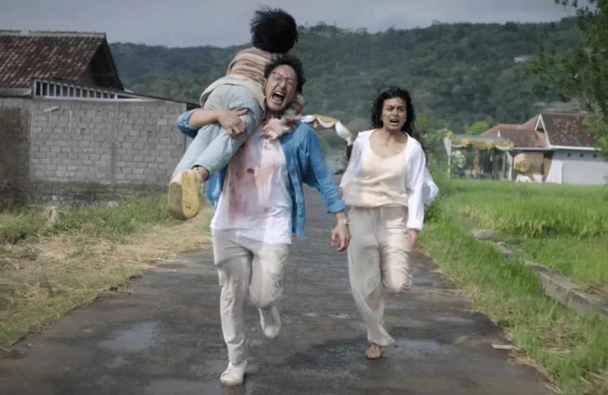 Dimas Anggara dan Eva Celia dalam Abadi Nan Jaya