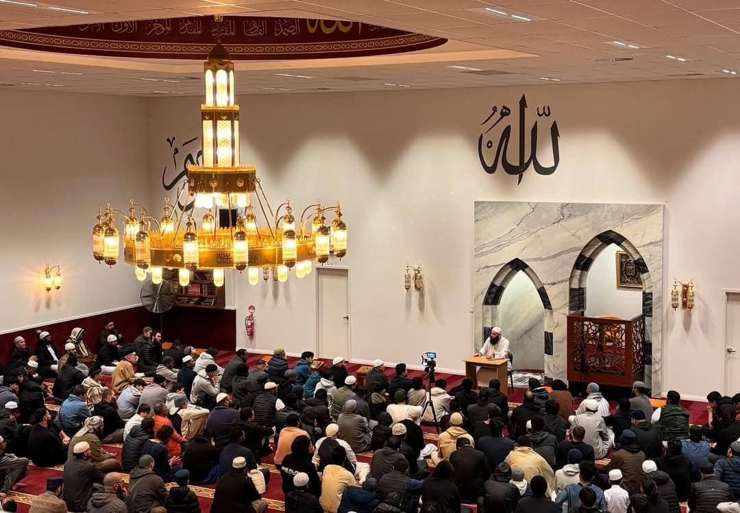 Suasana di dalam Masjid Ar-Rahman Gosnells