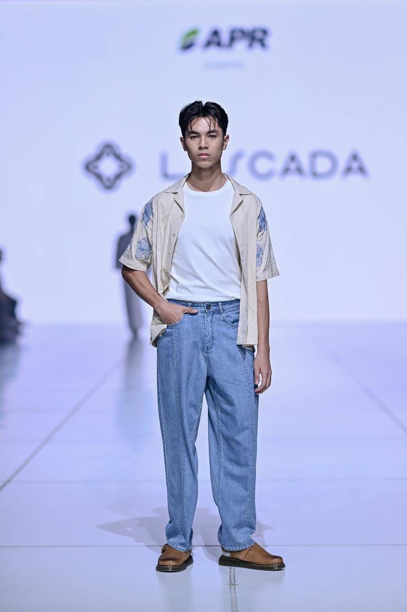 Koleksi Lascada di Jakarta Fashion Week 2026