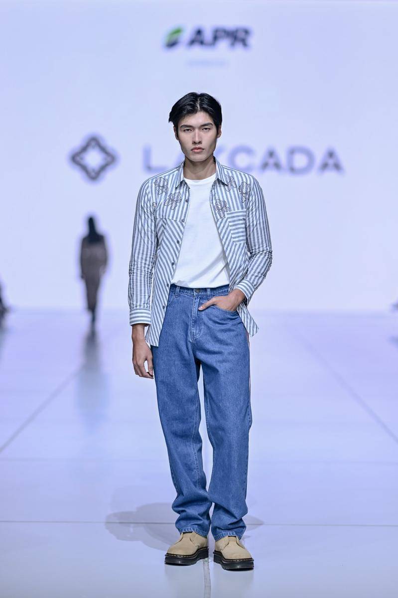 Koleksi Lascada di Jakarta Fashion Week 2026