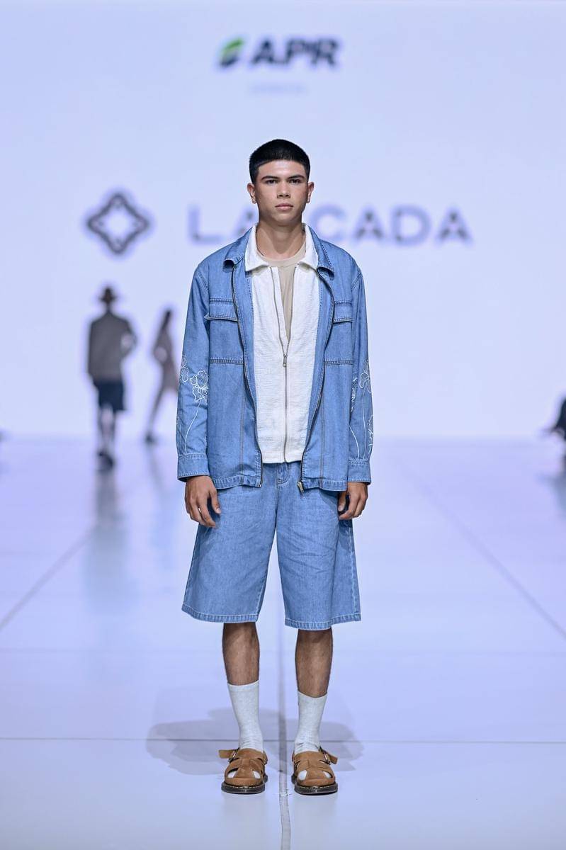 Koleksi Lascada di Jakarta Fashion Week 2026