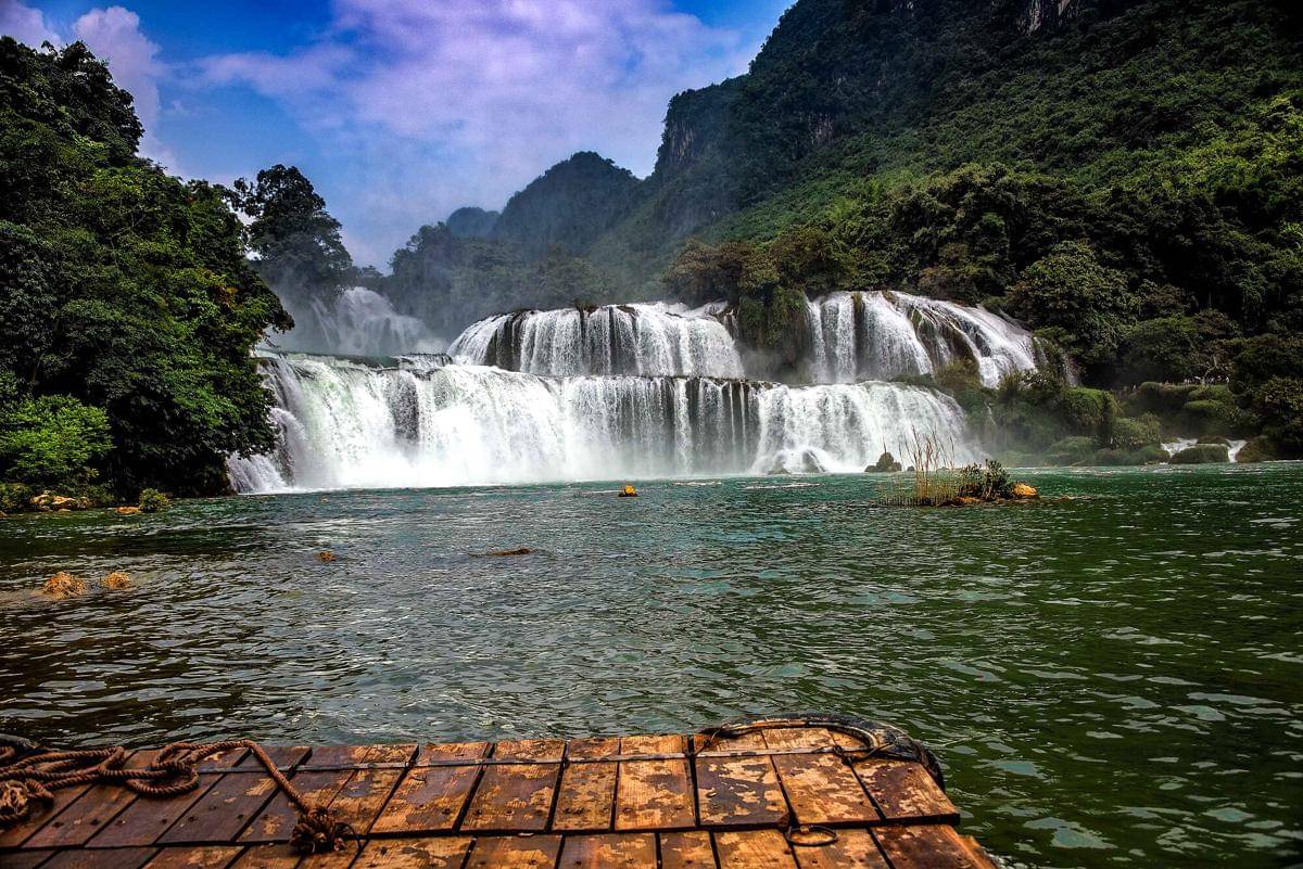 potret Ban Gioc Waterfalls