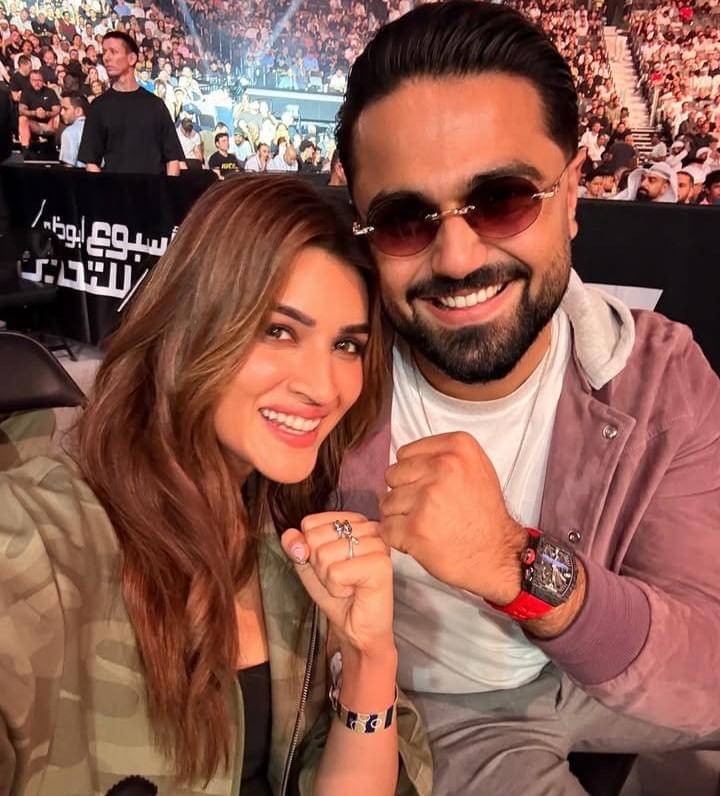 Kriti Sanon dan Kabir Bahia