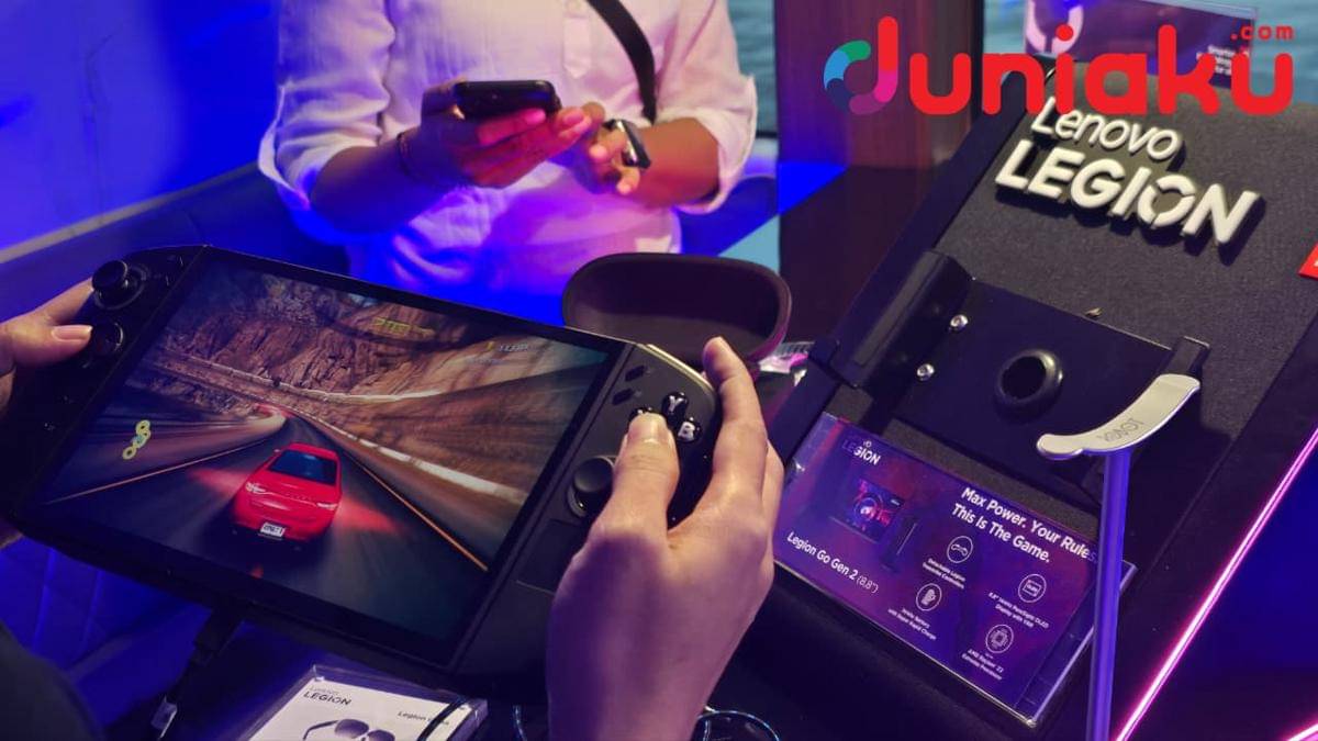 Main Lenovo Legion Go 2. Fotografer: Fahrul Nurullah. (Duniaku.com/Fahrul Nurullah)