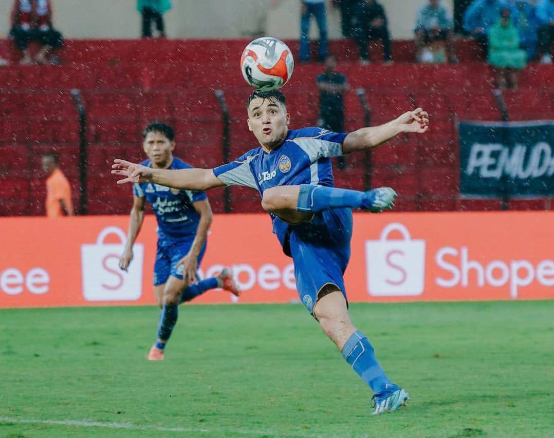 PSIM sukses melanjutkan tren kemenangannya setelah menaklukan Persik Kediri pada pekan lanjutan Super League 2025/2026, Jumat (31/10/2025) sore.