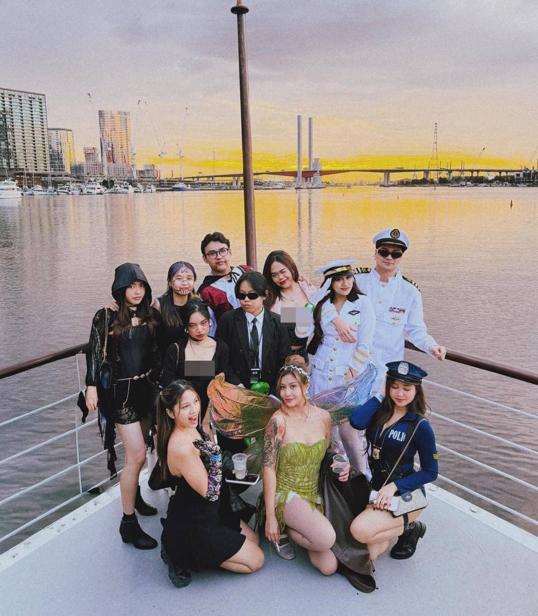 Awkarin Rayakan Halloween di Melbourne (instagram.com/narinkovilda)